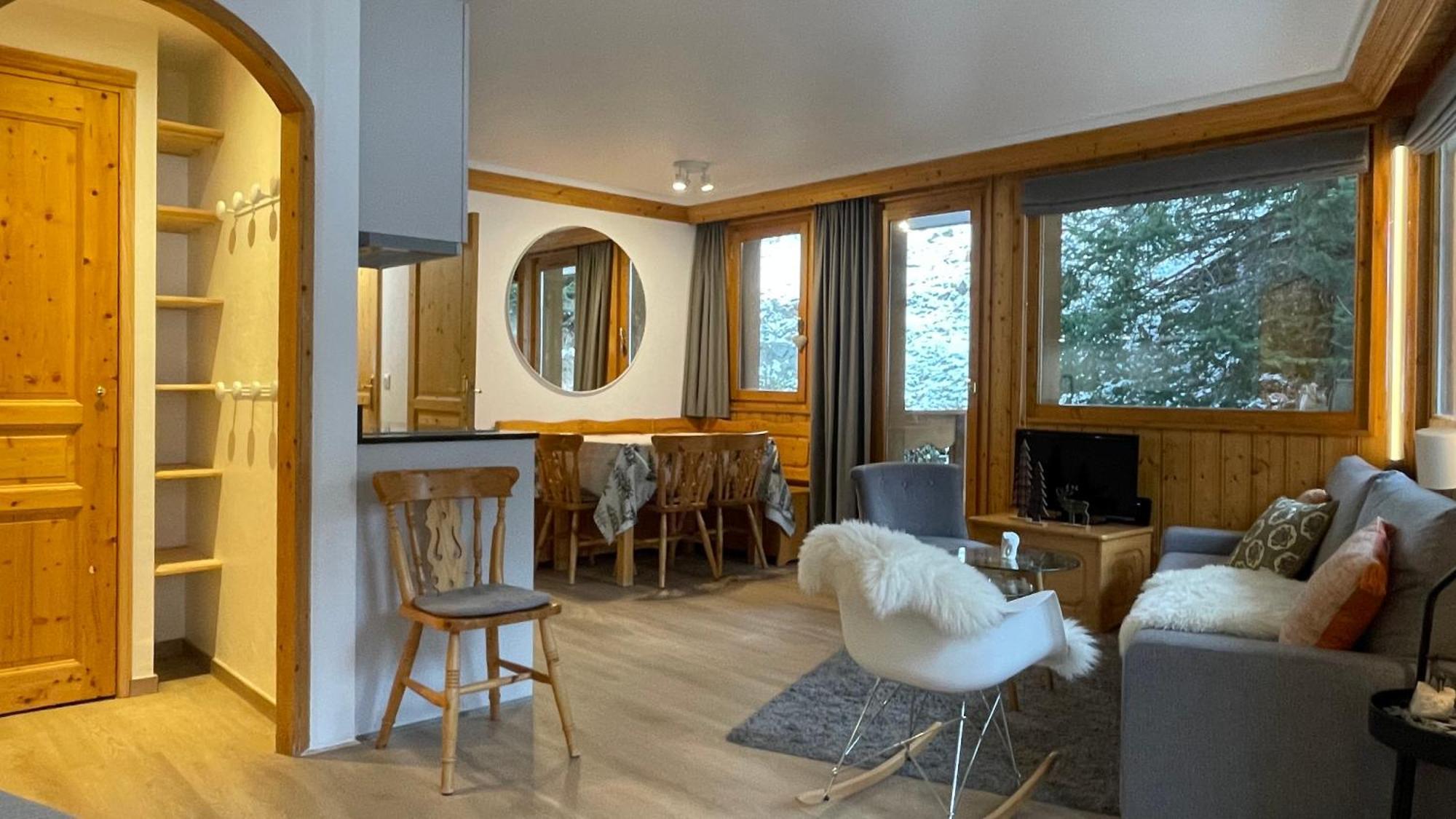 Meribel Centre La Chaudanne, Real Ski In And Out, 3 Bedrooms 2 Bathrooms Newly Renovated, Chalet L'Eperviere Bagian luar foto