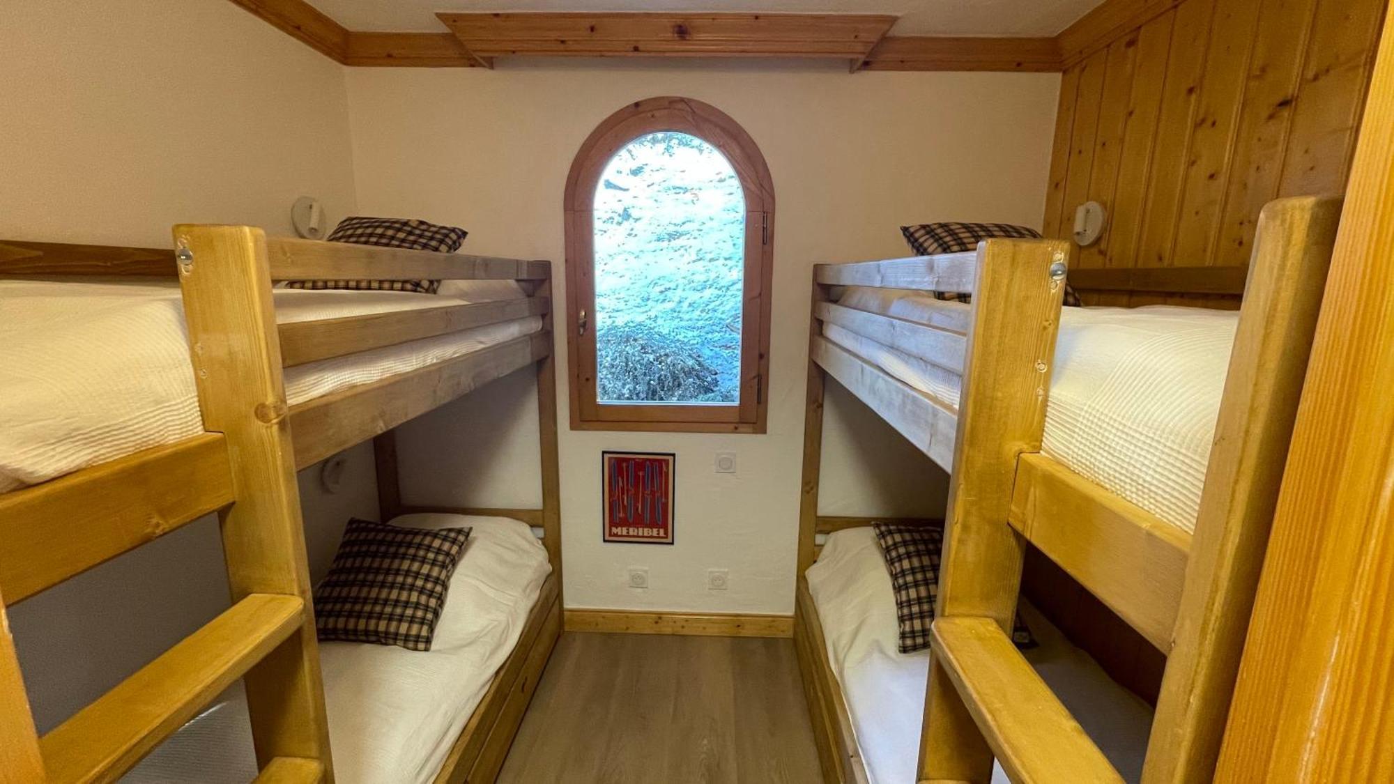 Meribel Centre La Chaudanne, Real Ski In And Out, 3 Bedrooms 2 Bathrooms Newly Renovated, Chalet L'Eperviere Bagian luar foto