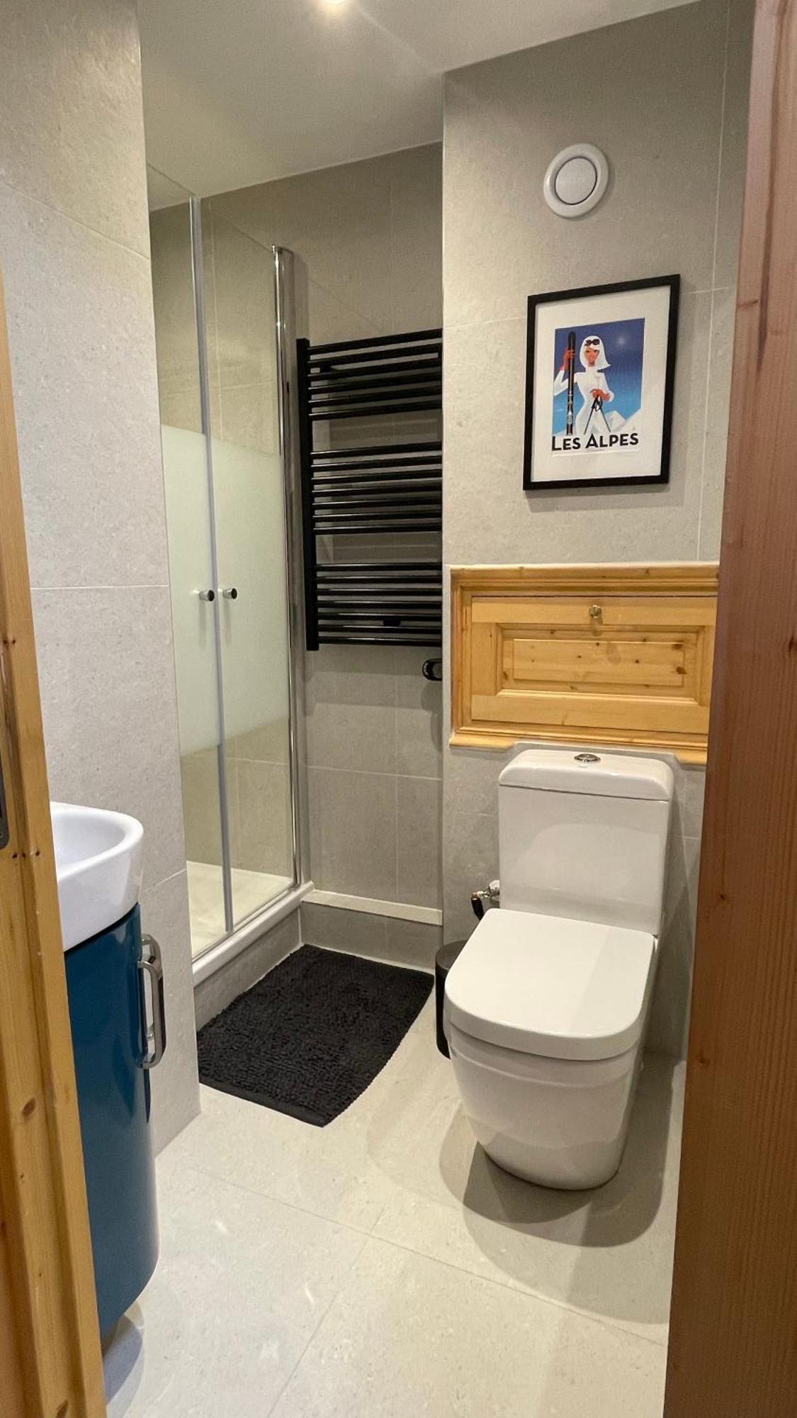 Meribel Centre La Chaudanne, Real Ski In And Out, 3 Bedrooms 2 Bathrooms Newly Renovated, Chalet L'Eperviere Bagian luar foto